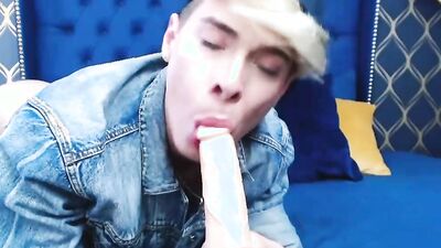 Blonde twink Henry Price Win plays with a dildo on webcam