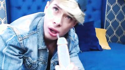 Blonde twink Henry Price Win plays with a dildo on webcam