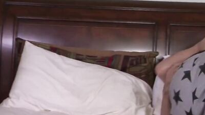 Gay dude jizzed on boyfriend's tummy after barebacking him deeply