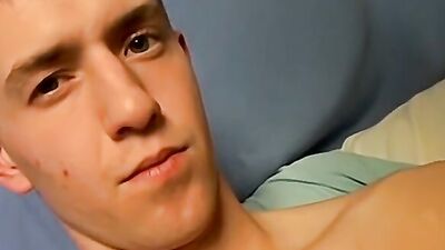 Dirty twinkie Gauge foot fucks a fleshlight and masturbates