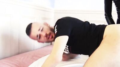 Naughty gay chap begs his mate for some hard anal fisting