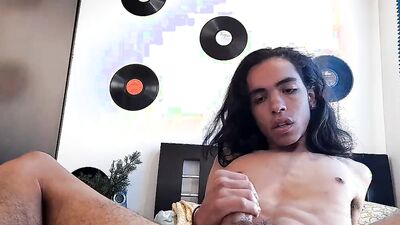 THIS CUTE BOY VERGON FUCKS HIM WHILE PUTTING HIS FINGERS