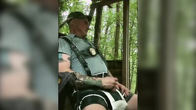 KRACHBUA wanks in Lederhosen.