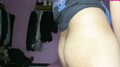 Gay Latino Twink Wanking his Cock  & show Ass till Cumshot