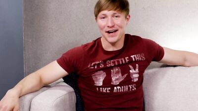 StagCollective - Meet Southern Farmer Maksim Johnson "I Prefer Big Cities Than My Small Town!"