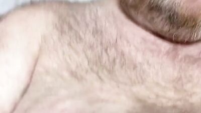 Kinky stud puts a mask on and sucks his fat boyfriend