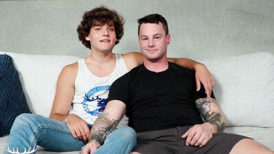 Inked jock sucks a fat twink cock and rides it