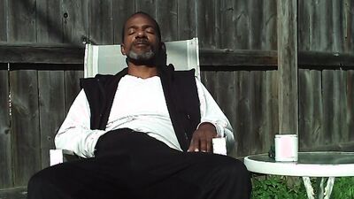 Experienced black hunk edges him self and jerks off solo