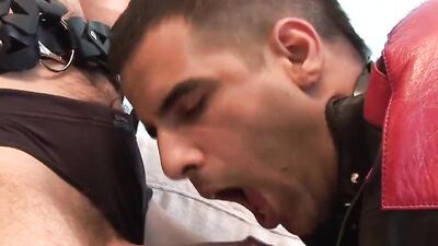 Masked dom sucked off by his sub before pounding him