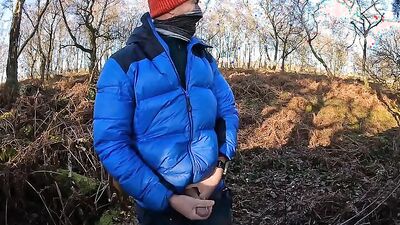 Mature guy pulls his dick out while hiking and jerks off