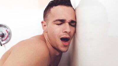Fit guys with sexy tattoos fuck in the shower after blowjobs
