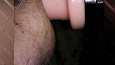 Perverted amateur lubes his asshole to take a big dildo
