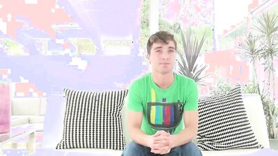Compilation of gay guys coming for casting and being dicked down