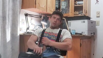 Amateur hunk pulls his cock out of his jeans and jerks off