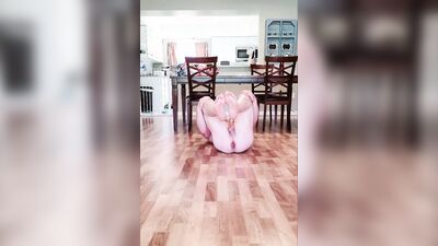 Horny guy shows his feet and ass while masturbating on the floor