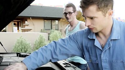 NextDoorTwink - Twink Fucked By Hunk Mechanic