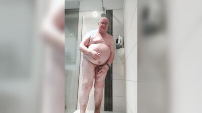 Intense showering – full body view