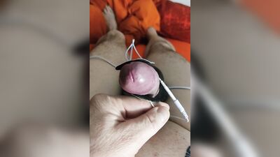 Cockrings and estim