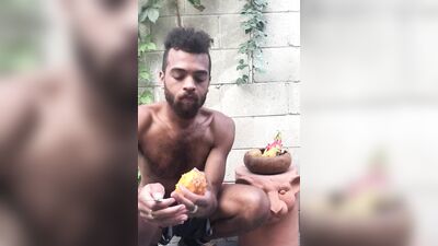 Eating a kiwano melon - Rock Mercury