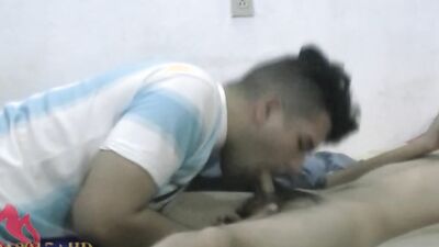 Amateur Latino sucks his mate's cock in this homemade video