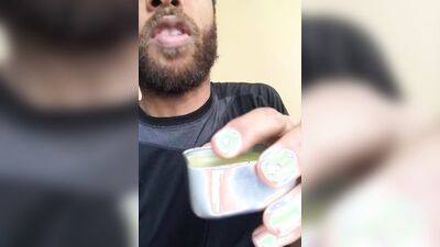 ROCK MERCURY TALKS ABOUT AND SMOKES SOME GOOD GANGA