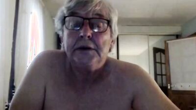 Horny fat man pulls out his dick and masturbates on webcam