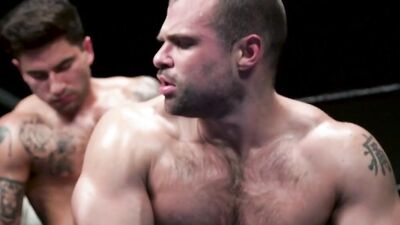 Vadim Black is barebacking Jaxx Thanatos in the boxing ring