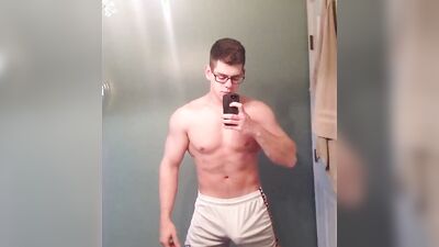 Hot Male Pictures and Videos