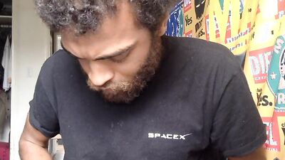 ROCK MERCURY USES FLESHJACK TO MASSAGE HIS THICK COCK ON CHATURBATE NO CUM BALLS BOUNCE