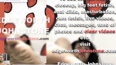 Amateur gay bloke is flashing his feet in front of the camera