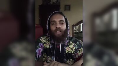 Hot dude eats spicy food and does an interesting review