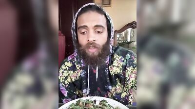 Hot dude eats spicy food and does an interesting review