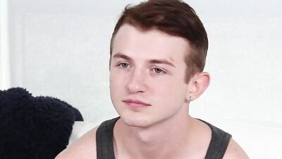 Archer Hart poses and blows an agent at gay casting