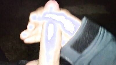 Amateur Boy Masturbates in the Public Park