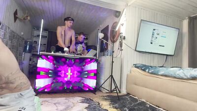 Falcon Al and his boyfriend are having sex in front of the webcam