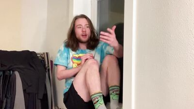 Long-haired guy is jerking off for his fans on webcam show
