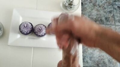 Guy gets horny in the bathroom and jerks off above that sink