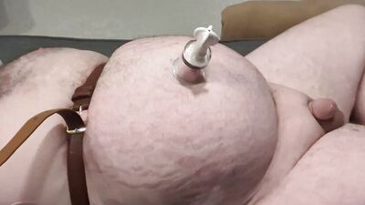 A small-dicked fat man is playing with his belly button