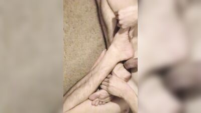 Freaky guy jerks off and jizzes all over his feet in POV video