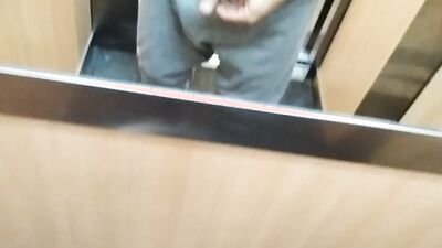 I Jerk off this Huge Cock in the Neighborhood Elevator and the Cumshot falls on the Floor