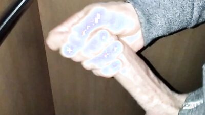 I Jerk off this Huge Cock in the Neighborhood Elevator and the Cumshot falls on the Floor