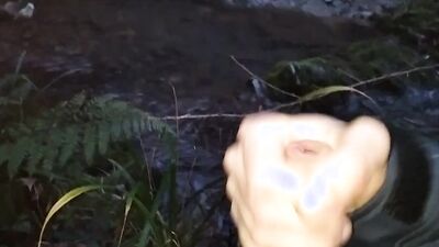 A good handjob in the river, would you suck it if you saw me? Leave it to me in the comments!