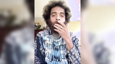 Rock Mercury smokes and chats with his fans on webcam show