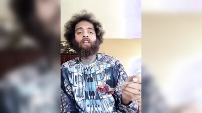 Rock Mercury smokes and chats with his fans on webcam show