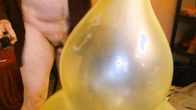 Perverted amateur grandpa playas with a balloon in his solo performance
