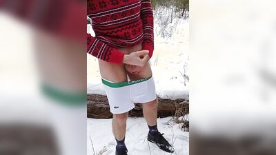 Perverted Andy Tayler are jerking off out in the snow