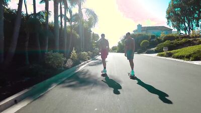Justin Matthews & Evan Knoxx are enjoying in some hot bareback