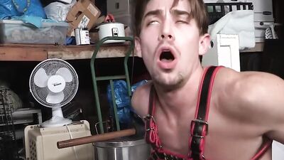 Cock hungry bloke gets his ass nailed in this hardcore scene