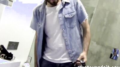 Bearded amateur bloke is jerking his willy in front of the camera