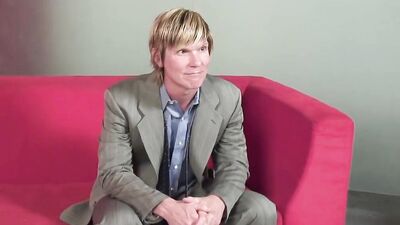 Jared Scott & Steven Richards are screwing on the couch